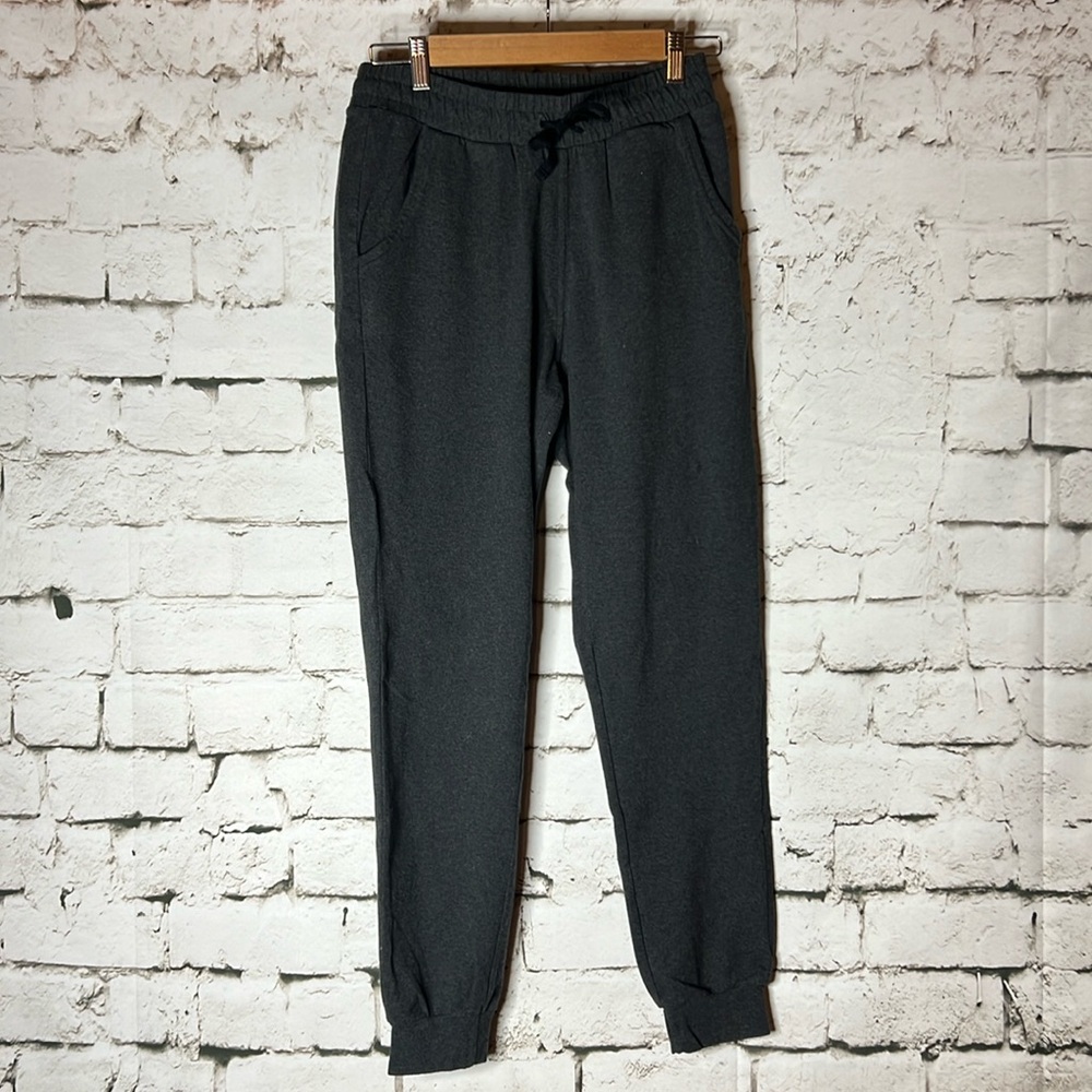 Women’s dark gray high waist drawstring jogger M
